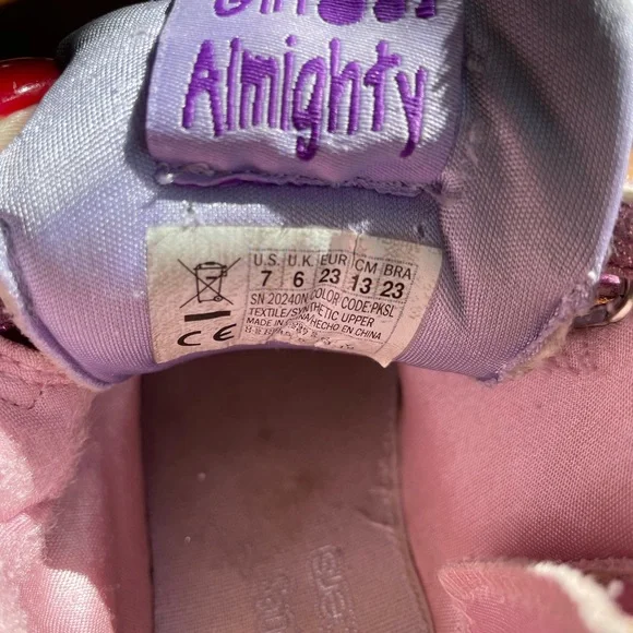 SKECHERS
Twinkle Toes Miss Holla Glam Light-Up High Top Sneakers. - Picture 2 of 11